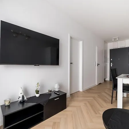 Stacja Jezyce Lavish By Bookinghost Poznań