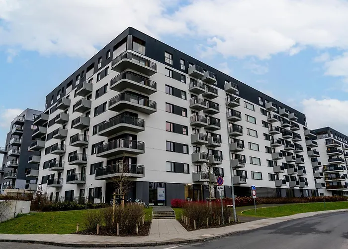 Stacja Jezyce Lavish By Bookinghost Appartement *